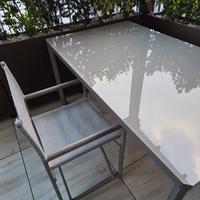 Tavolo da giardino in vetro con 4 sedie 