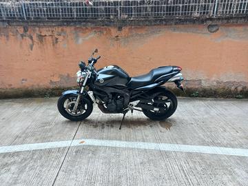 YAMAHA FZ6 - 2006
