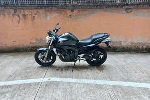 YAMAHA FZ6 - 2006