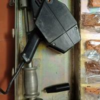 Puntatrice TECNA 7600 saldatrice