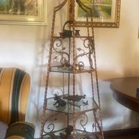 Oggetto di antiquariato, vetrina portaoggetti