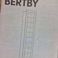 vetrina pensile Ikea Bertby