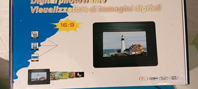 Digital photo frame Majestic DF537