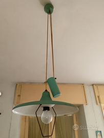 Lampadario vintage industriale anni '50/60 in meta