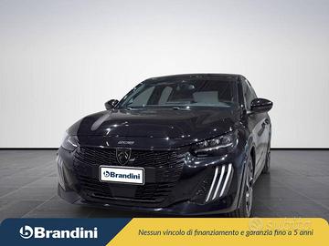 Peugeot 208 1.2 hybrid GT 136cv e-dcs 6