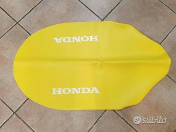 Copertina gialla nuova sella Honda Dominator 650