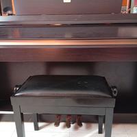 Yamaha Clavinova CLP-220 stupendo pianoforte