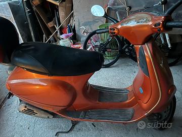 Vespa ET 4