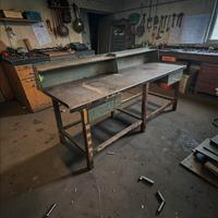 Banco in ferro pesante