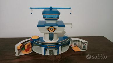 Quartier generale super wings