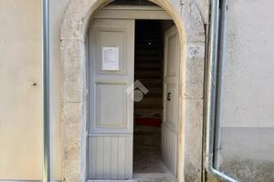 CASA INDIPENDENTE A PIETRASTORNINA