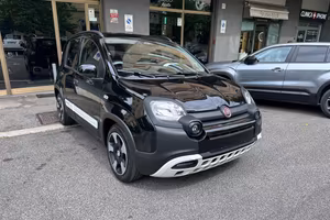 FIAT Panda 1.0 FireFly S&S Hybrid Pandina Cross-