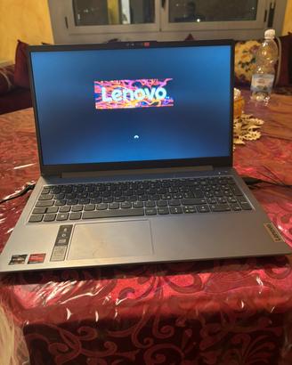 Pc portatile lenovo