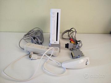 Nintendo Wii + 1 Controller + 7 Giochi