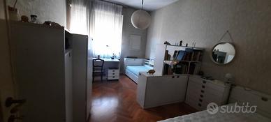 Mobili per stanza da letto