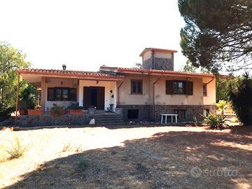 Villacidro - Villa in campagna