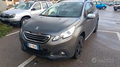 Peugeot 2008 1.6 blackmatt