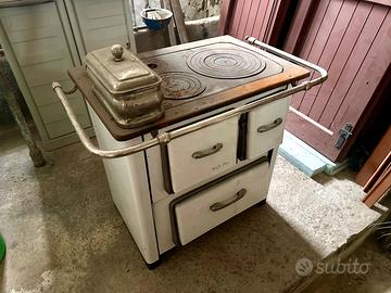Cucina economica a legna