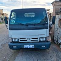 Nissan Cabstar 35.13 3.0 Tdi PC-RG Cabinato Ribalt