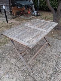 tavolo da giardino