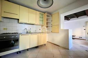 CASA DI CORTE A CAMPOFORMIDO