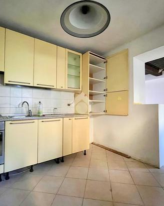 CASA DI CORTE A CAMPOFORMIDO