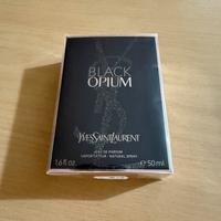 Yves Saint Laurent Black Opium e altri