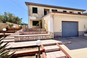 Porzione Di Villa Bifamiliare - Trappeto