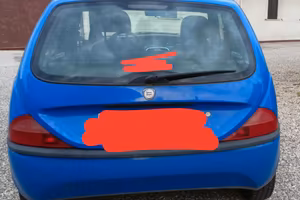 Lancia y