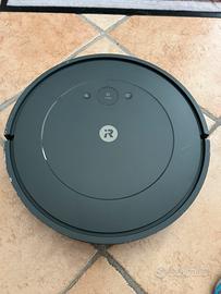 Robot Roomba Essential