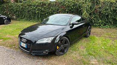 AUDI TT 3.2 quattro