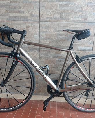 bicicletta corsa titanio Lee Cougan