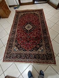 Tappeto Kashan completo di garanzia