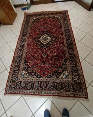 Tappeto Kashan completo di garanzia