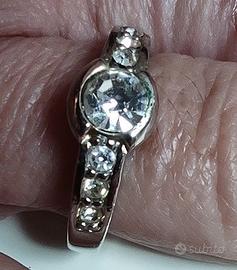 Anello vintage brillante – stile solitario