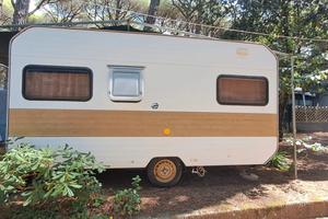 Roulotte elnagh 4 posti