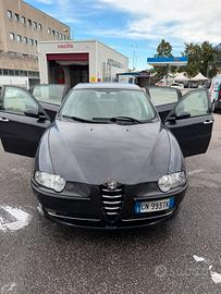 ALFA ROMEO 147 1.9 JTD DISTINCTIVE 115 CV