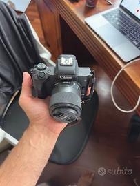 Canon M50