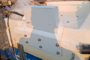 Supporto motore ausiliario