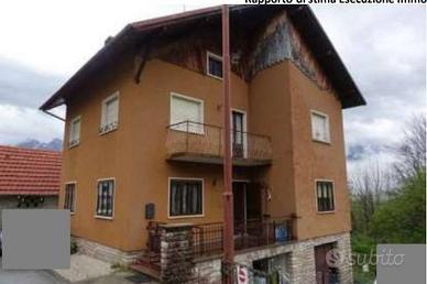 Immobile in asta di 101 m² a Tambre