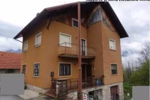 Immobile in asta di 101 m² a Tambre