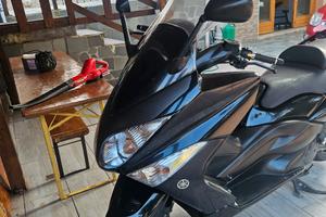 Yamaha T Max - 2009
