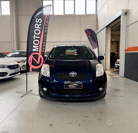 Toyota Yaris 1.3 5 porte Sol NEOPATENTATI