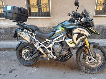 Triumph tiger 1200