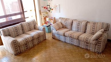 Set divani 3 posti + 2 posti (divano-letto)