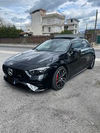MERCEDES CLASSE A35 AMG