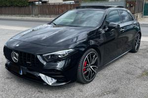 MERCEDES CLASSE A35 AMG