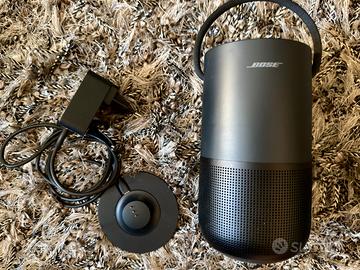 Bose Portable Smart Speaker con Base di Ricarica
