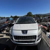 Ricambi muso portellone peugeot 3008