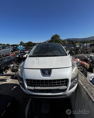 Ricambi muso portellone peugeot 3008